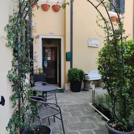 Apartment Alberghiera *